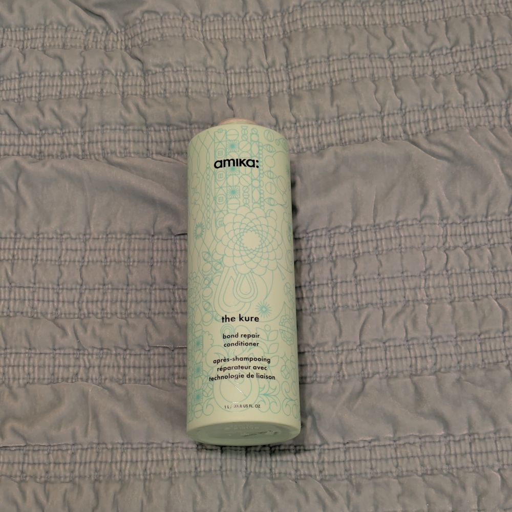 Amika The Kure Bond Repair Conditioner